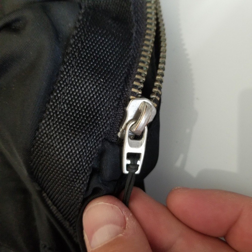Lululemon Backpack Womens Large Black Rucksack Gym Travel Commuter Flap Bag - Picture 8 of 9